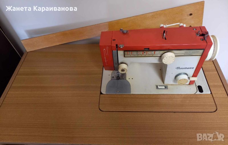 Електрическа Шевна машина НАУМАН в перфектно състояние с всички обции за модела., снимка 1