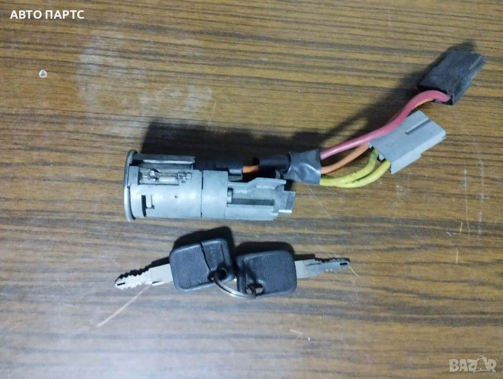 Контактен ключ за РЕНО 19, снимка 1