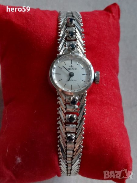 Сребърен дамски швейцарски механичен часовник със сапфири , снимка 1
