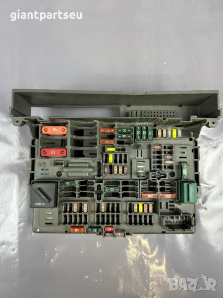 FUSE BOX Бушонно Табло за БМВ BMW E90 E91 9119447-02, снимка 1