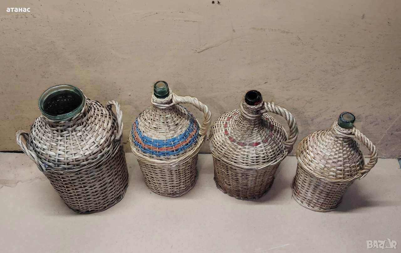 Стари стъклени дамаджани и буркани , снимка 1