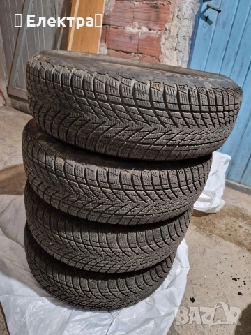 4 бр. Зимни гуми Goodyear UltraGrip Performance 3 (195/65 R15) – DOT 2023 , снимка 11 - Гуми и джанти - 53100467
