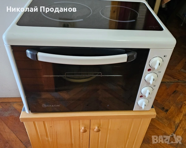 Готварска печка ЕЛДОМ със стъклокерамичен плот бял цвят 201VFЕ с шкаф