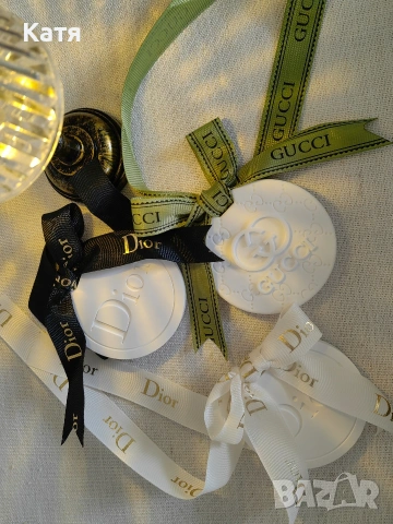 Ароматизатор за кола Dior, GUCCI, подходящ за подарък за нова кола.