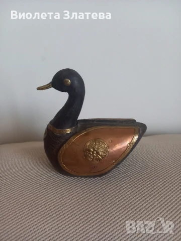  Дървено пате