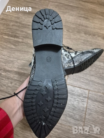 чисто нови дамски боти , снимка 4 - Дамски боти - 52695137