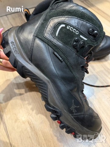 Оригинални високи обувки ECCO GORE TEX! 45 н, снимка 2 - Маратонки - 52179659