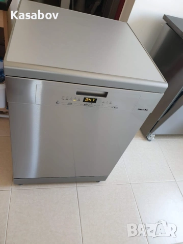 Инокс - Miele Съдомиялна - 14 Комплекта - Свободностояща - 60см, снимка 4 - Съдомиялни - 53991887