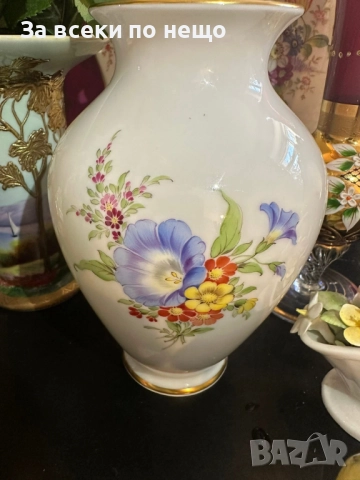 Höchst Porzellan-Manufaktur Germany  Mainz Circa 1977 Код P1692, снимка 2 - Вази - 52960336