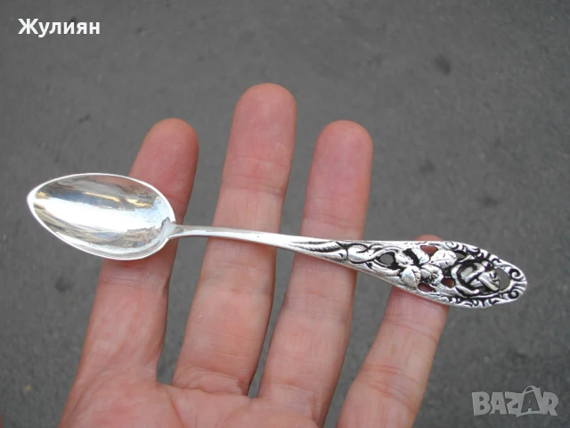 СТАРА СРЕБЪРНА ЛЪЖИЧКА С РОЗА СРЕБРО 800