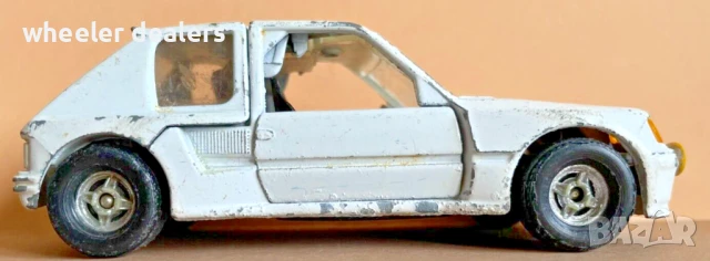 Метална количка Corgi Peugeot 205 Turbo 1/43, снимка 4 - Колекции - 50835272