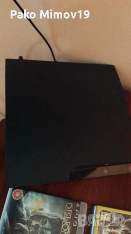 ПРОДАВАМ ПС 3 с 9 игри и два контролера 