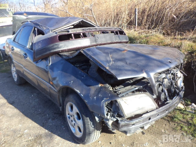 Мерцедес Ц класа 2.0 на части