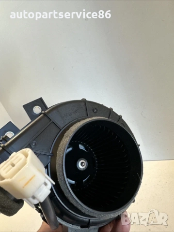 Мотор за вентилатор за охлаждане на батерия за Toyota Prius 1.8 Hybrid (2018) G9230-47101, снимка 2 - Части - 54217073