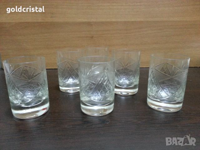 Кристални чаши , снимка 1 - Антикварни и старинни предмети - 45906549