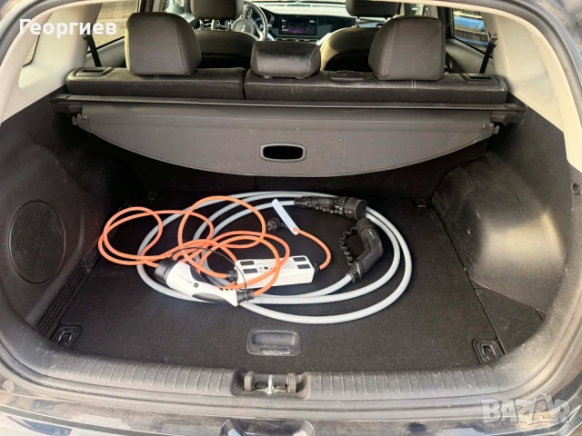 KIA e-Niro EV 64kWh ExecutiveLine+ full electric 204PS, снимка 18 - Автомобили и джипове - 53288578
