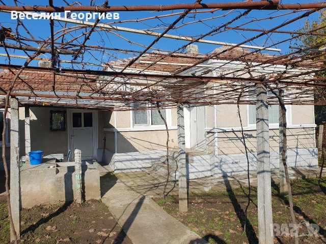 Заменям къща в с.Стожер, за къща в гр.Добрич , снимка 2 - Къщи - 53903378