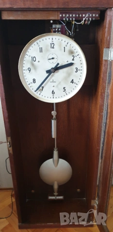 Електромеханичен стенен часовник  Siemens с махало , снимка 3 - Антикварни и старинни предмети - 54217276