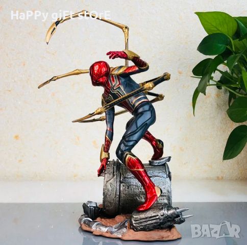 Статуетка Marvel: Спайдър-Мен - Spider Man (hero Collection), екшън фигура 24 cm , снимка 8 - Фигурки - 46481457