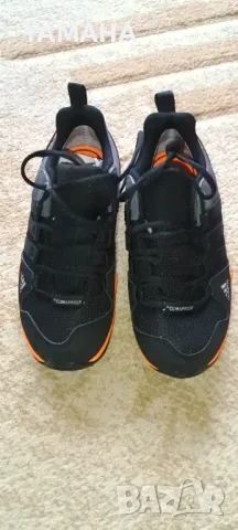 НОВО. Adidas  TERREX  Детски  Обувки 30, снимка 3 - Детски обувки - 49630648