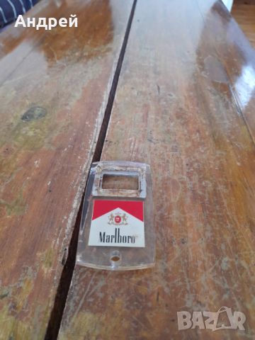 Стара отварачка Marlboro #2, снимка 1 - Други ценни предмети - 46408811