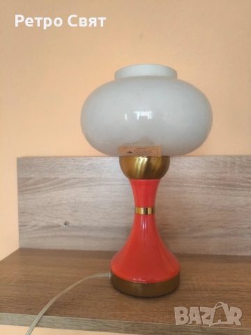 Ретро нощна/настолна лампа , снимка 2 - Настолни лампи - 53798171