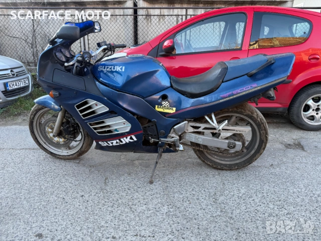 Продавам Suzuki RF 600 R Мотор на части, снимка 2 - Части - 53311475