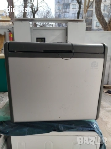 Хладилник FUN CAMP KB7147A -12/220 V- GAS, снимка 9 - Хладилни чанти - 54143723