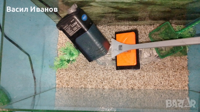 Аквариум за рибки с аксесоари , снимка 2 - Аквариуми - 52352111