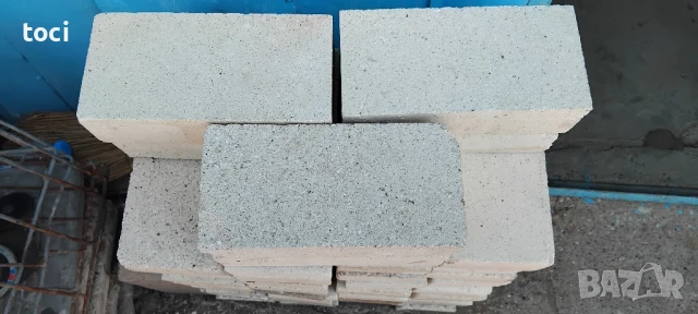 огнеупорни тухли 55-60 бройки като нови, снимка 2 - Строителни материали - 51248313