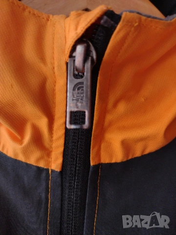 The North Face - ветровка детско яке , снимка 3 - Детски якета и елеци - 53537970