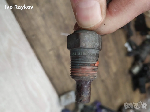 Датчик антифриз за Renault 19 , 2383323006, снимка 3 - Части - 53174868
