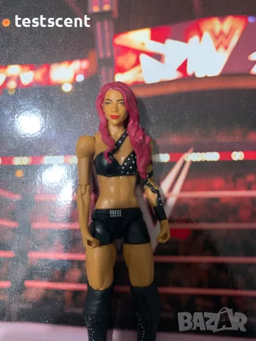 Екшън фигура WWE Sasha Banks Саша Банкс играчка Elite Series Mattel figure Black Mercedes Mone, снимка 7 - Колекции - 48747449