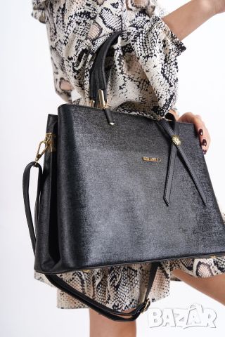 Черна дамска чанта за рамо D i a r d i черен/син цвят "лукс", снимка 1 - Чанти - 46412447