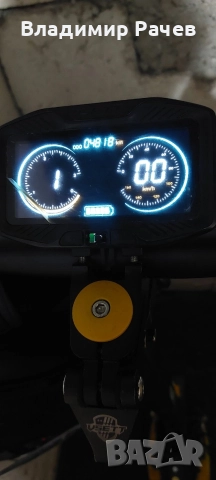 тротинетка vsett 10+, снимка 2 - Скейтборд, ховърборд, уейвборд - 52703875