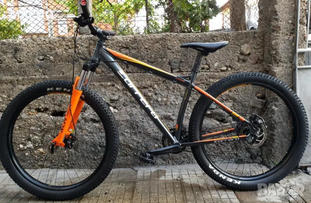 Carrera Vendetta 27.5+ Fat bike Дискови, 3х8 скорости Sram x4 Алуминие, снимка 1 - Велосипеди - 46983760