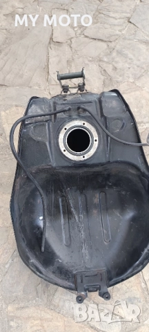 GSXR 1000 k4 резервоар , снимка 8 - Части - 51701354