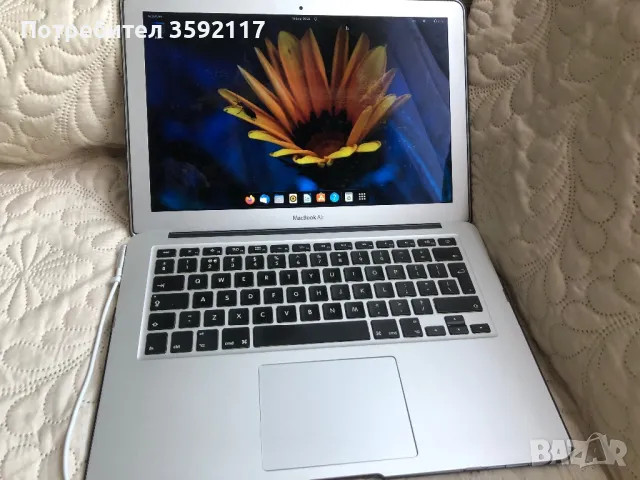 Apple  MacBook Air , снимка 1 - Лаптопи за работа - 49058775