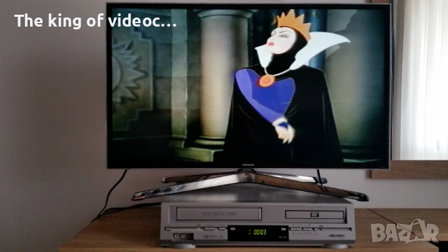 Видеокасета " Снежанка,Бъгс Бъни, Дафи Дък , Порки  VHS, снимка 7 - Други жанрове - 53401675