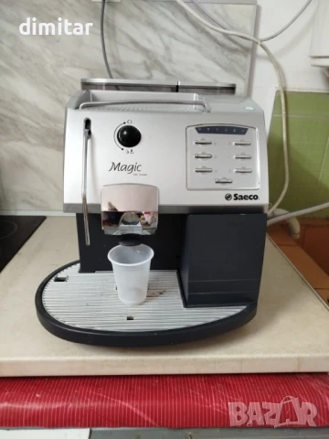 Кафе автомат за заведения Saeco MADIC , снимка 2 - Кафемашини - 51193695