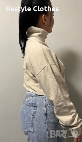 Дамско Поло Bershka, снимка 4 - Суичъри - 53226025