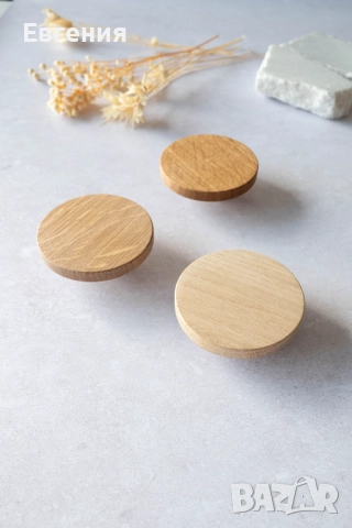 Кръгли закачалки за стена от Дъб масив, снимка 2 - Закачалки - 52056583