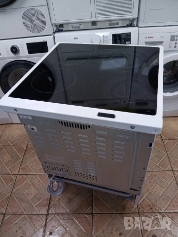 Свободно стояща печка с керамичен плот Voss с две години гаранция!, снимка 6 - Печки, фурни - 53570954