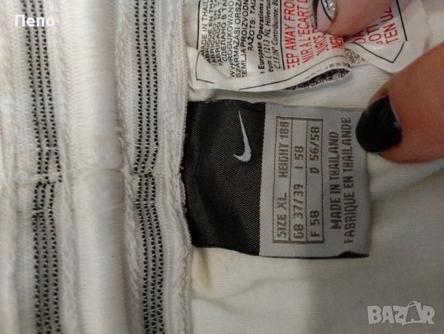Гащи Nike, снимка 2 - Къси панталони - 45509231