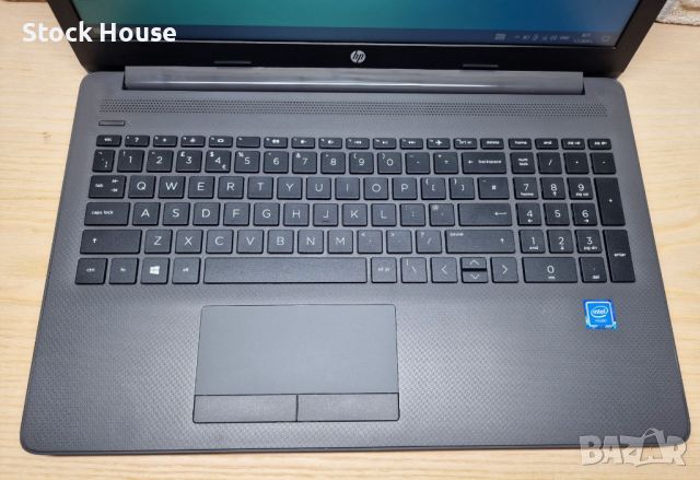 Лаптоп HP 250 G7 SSD NVME DDR4 отлична батерия 15.6 инча laptop, снимка 2 - Лаптопи за дома - 46437604