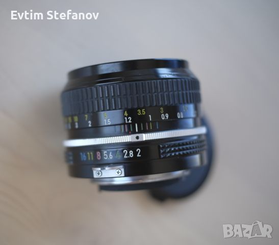 Nikon Nikkor 50mm f2 ръчнофокусен твърд обектив, снимка 2 - Обективи и филтри - 45289511