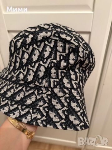 Шапка Dior