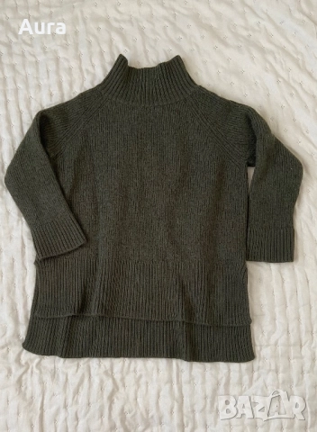 Dark green Mock neck sweater 