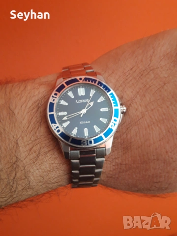 Часовник-Lorus, снимка 3 - Дамски - 53396303