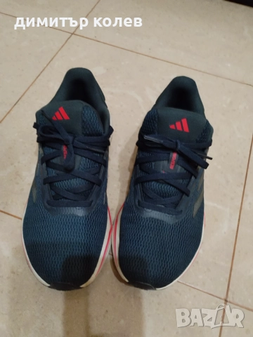 Здравейте продавам маратонките поради по малък размер,неразличими са от нови, снимка 2 - Маратонки - 52336622